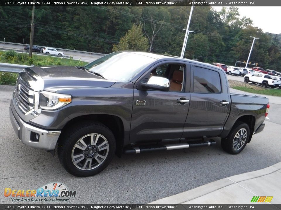 2020 Toyota Tundra 1794 Edition CrewMax 4x4 Magnetic Gray Metallic / 1794 Edition Brown/Black Photo #17