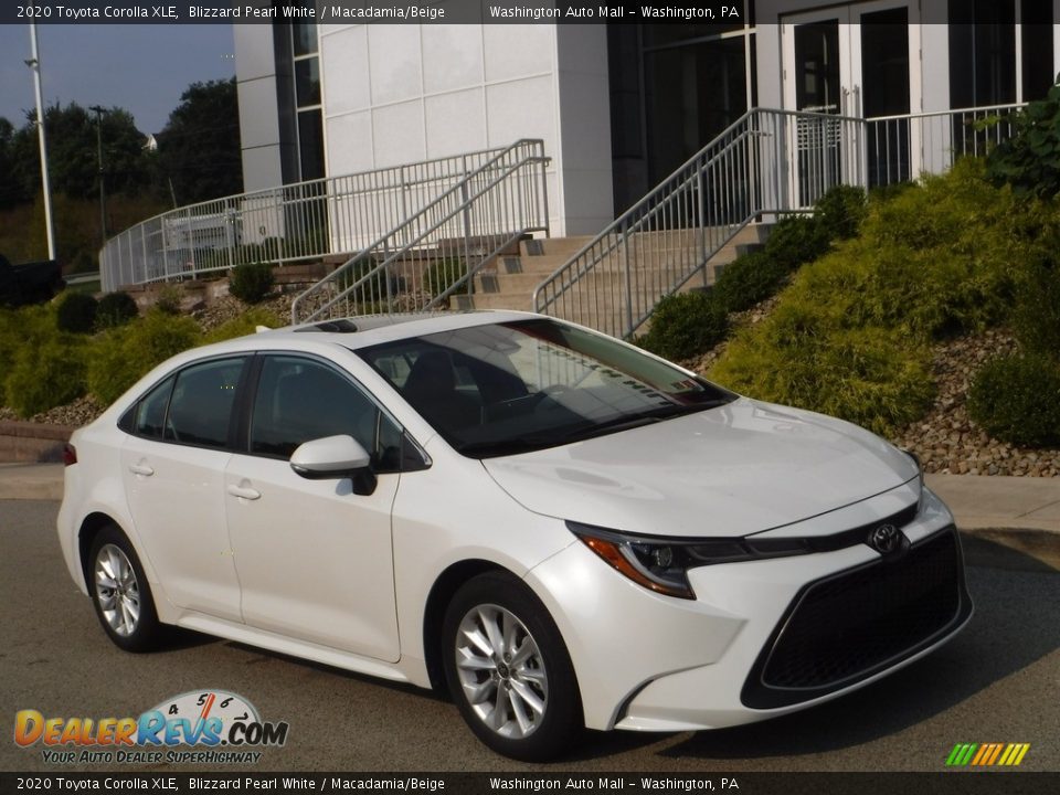 2020 Toyota Corolla XLE Blizzard Pearl White / Macadamia/Beige Photo #1