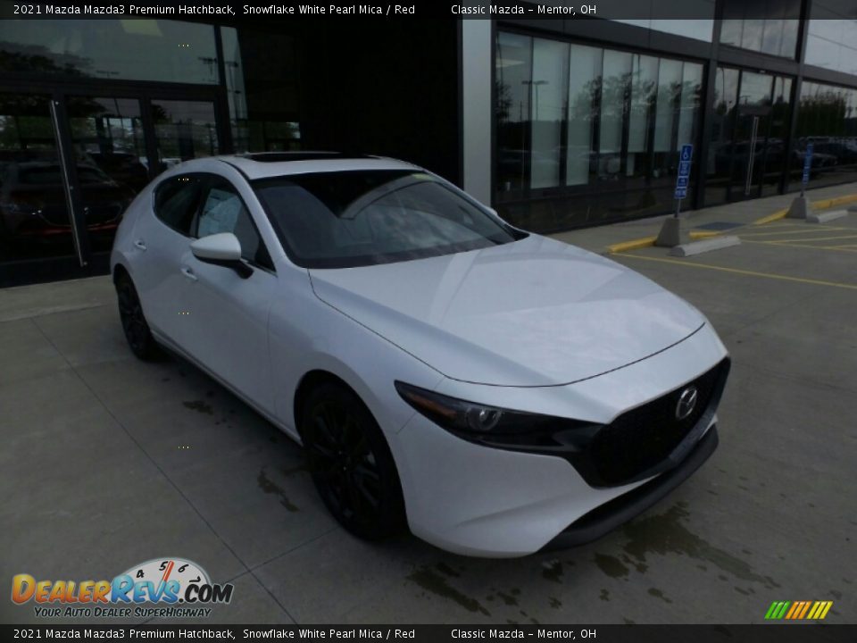 2021 Mazda Mazda3 Premium Hatchback Snowflake White Pearl Mica / Red Photo #1