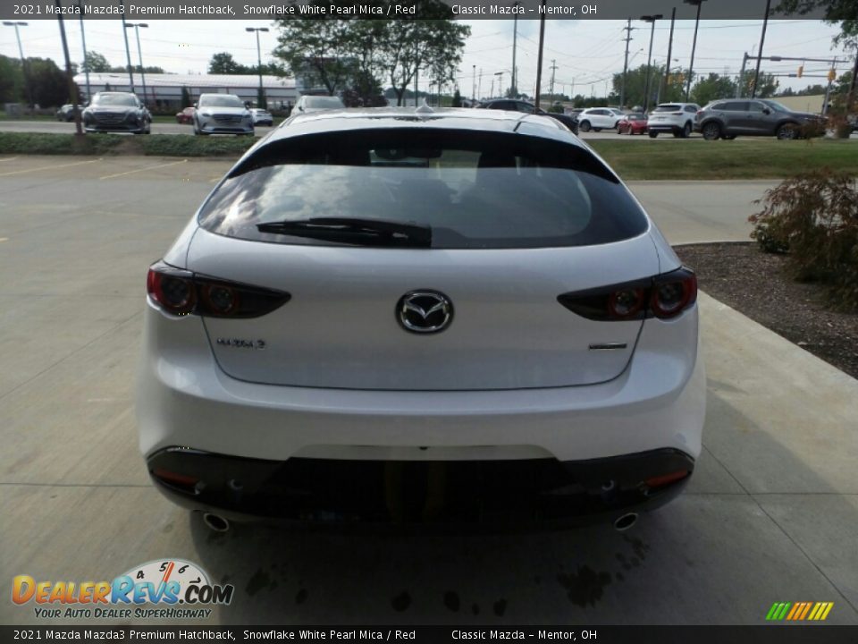 2021 Mazda Mazda3 Premium Hatchback Snowflake White Pearl Mica / Red Photo #5