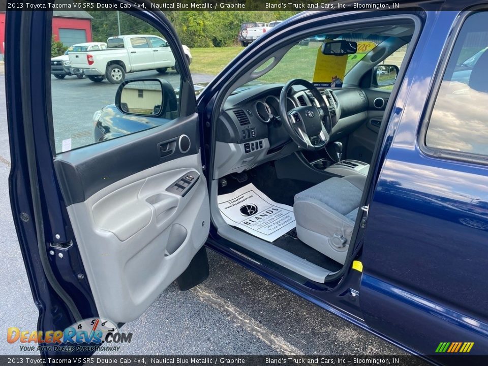 2013 Toyota Tacoma V6 SR5 Double Cab 4x4 Nautical Blue Metallic / Graphite Photo #11