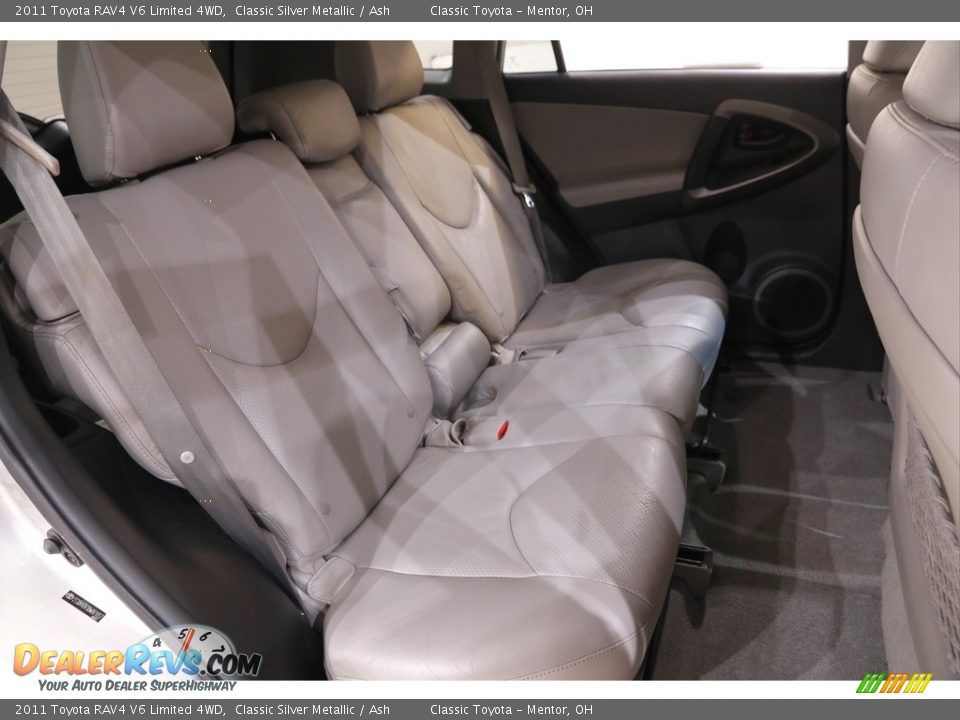 2011 Toyota RAV4 V6 Limited 4WD Classic Silver Metallic / Ash Photo #13