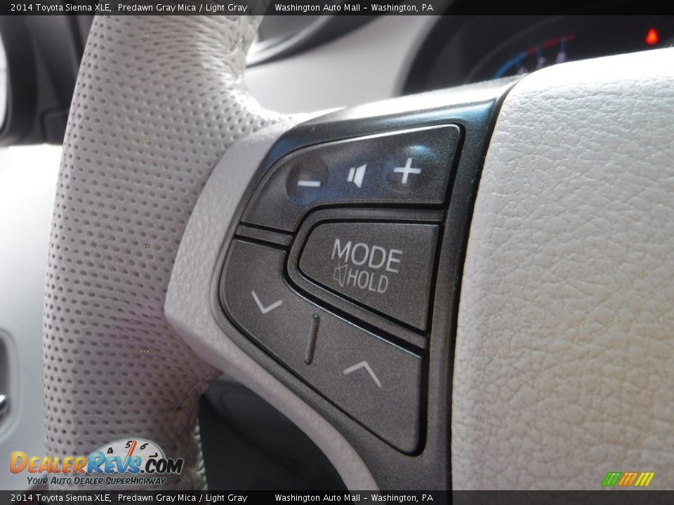 2014 Toyota Sienna XLE Predawn Gray Mica / Light Gray Photo #25
