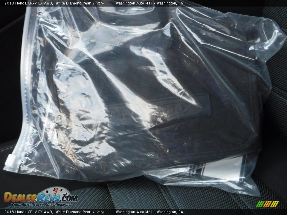 2018 Honda CR-V EX AWD White Diamond Pearl / Ivory Photo #30