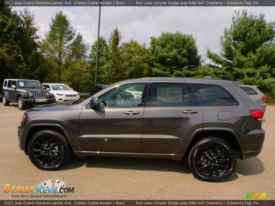 2021 Jeep Grand Cherokee Laredo 4x4 Granite Crystal Metallic / Black Photo #9