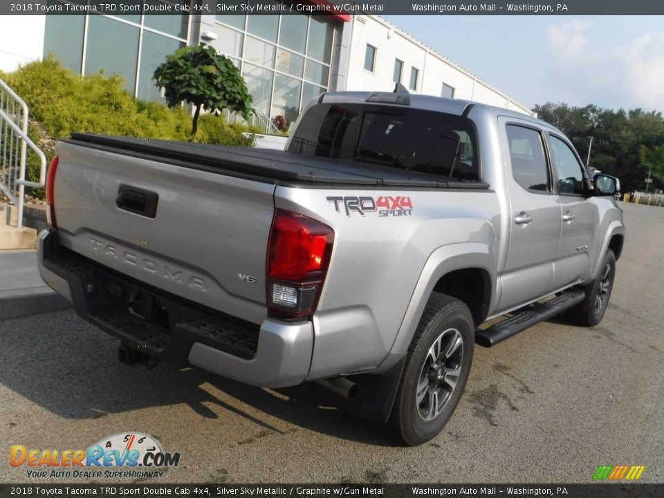 2018 Toyota Tacoma TRD Sport Double Cab 4x4 Silver Sky Metallic / Graphite w/Gun Metal Photo #17