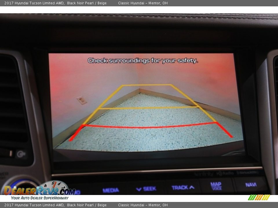 2017 Hyundai Tucson Limited AWD Black Noir Pearl / Beige Photo #12