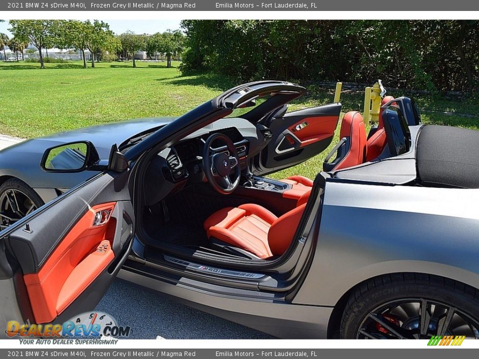 Front Seat of 2021 BMW Z4 sDrive M40i Photo #30