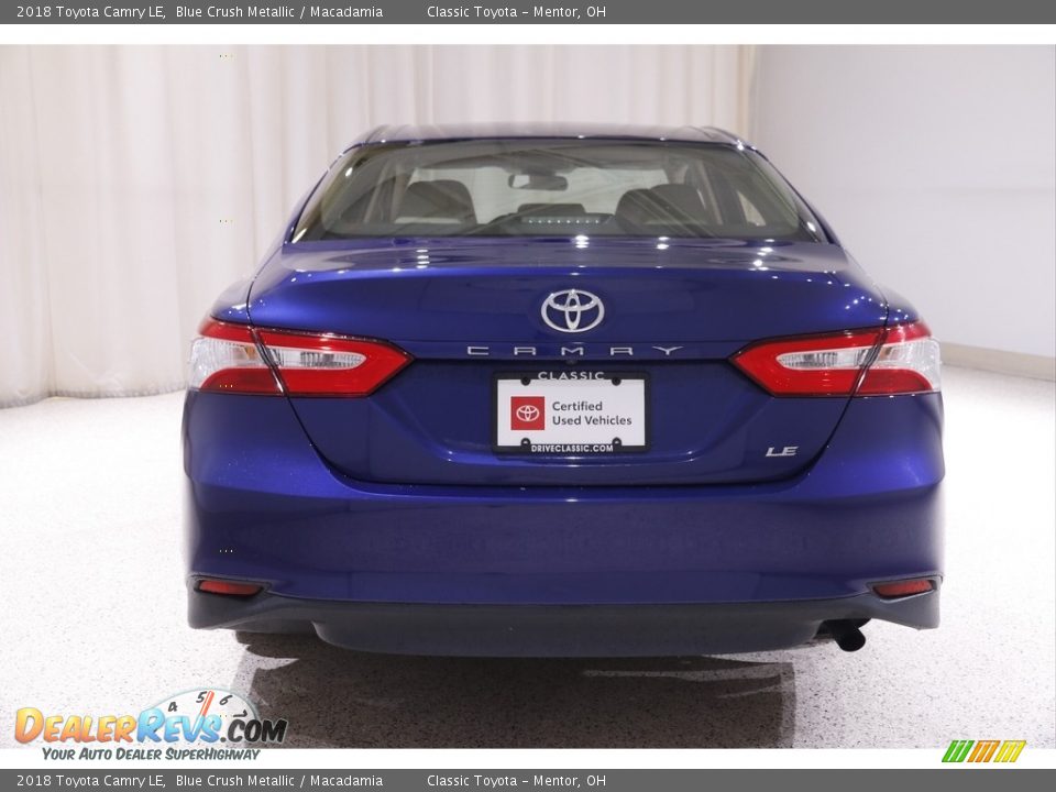 2018 Toyota Camry LE Blue Crush Metallic / Macadamia Photo #17