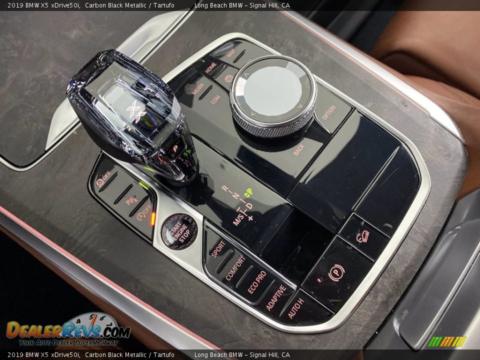 2019 BMW X5 xDrive50i Shifter Photo #26