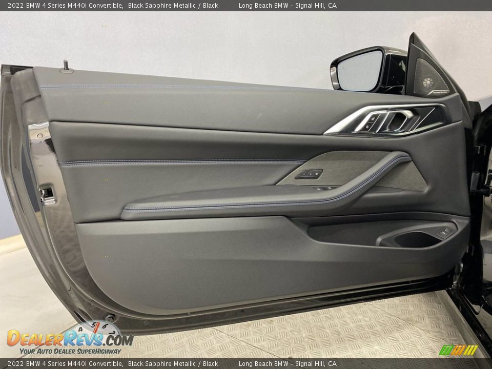 Door Panel of 2022 BMW 4 Series M440i Convertible Photo #10