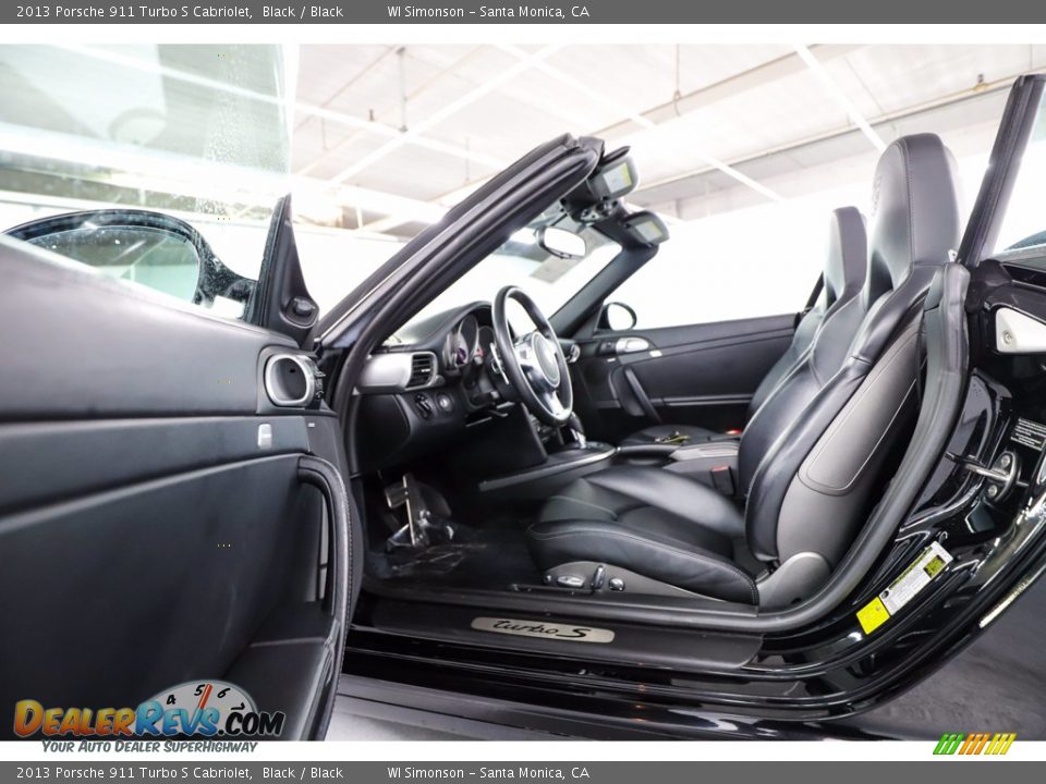 Black Interior - 2013 Porsche 911 Turbo S Cabriolet Photo #23