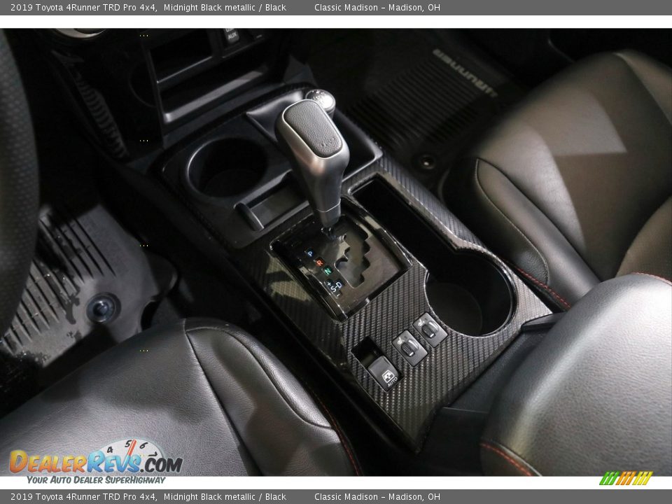 2019 Toyota 4Runner TRD Pro 4x4 Midnight Black metallic / Black Photo #14