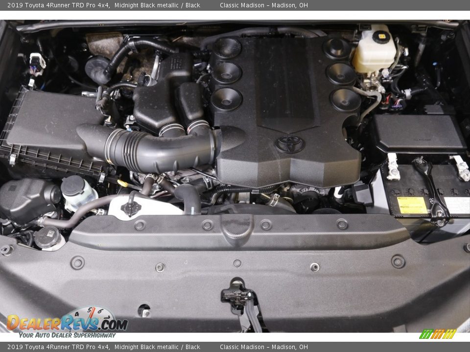 2019 Toyota 4Runner TRD Pro 4x4 Midnight Black metallic / Black Photo #21