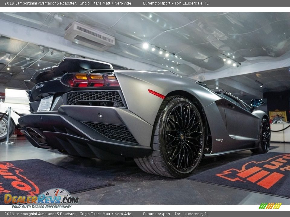 2019 Lamborghini Aventador S Roadster Grigio Titans Matt / Nero Ade Photo #21
