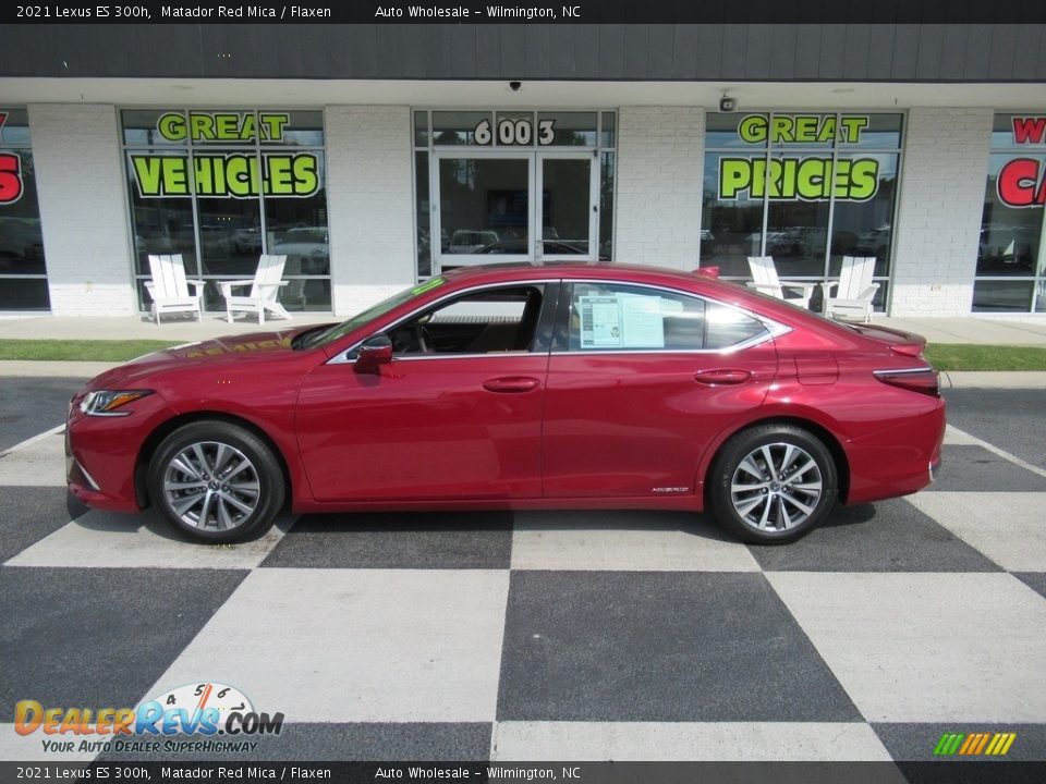 2021 Lexus ES 300h Matador Red Mica / Flaxen Photo #1