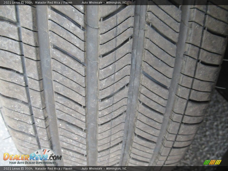 2021 Lexus ES 300h Matador Red Mica / Flaxen Photo #9