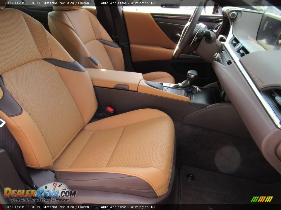 2021 Lexus ES 300h Matador Red Mica / Flaxen Photo #13