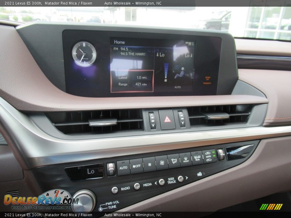 2021 Lexus ES 300h Matador Red Mica / Flaxen Photo #17