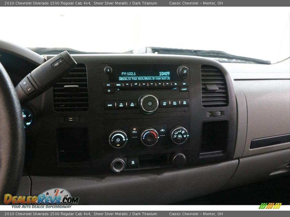 Controls of 2010 Chevrolet Silverado 1500 Regular Cab 4x4 Photo #8