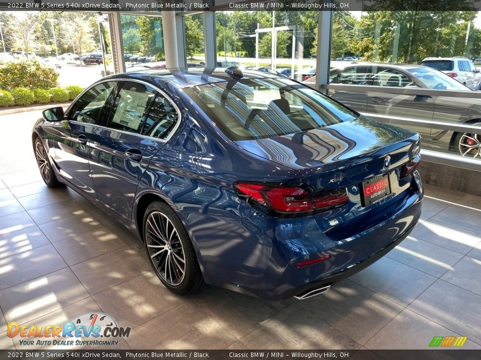 2022 BMW 5 Series 540i xDrive Sedan Phytonic Blue Metallic / Black Photo #2