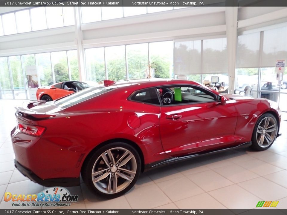 2017 Chevrolet Camaro SS Coupe Garnet Red Tintcoat / Kalahari Photo #8