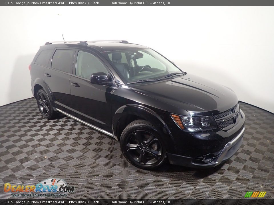 2019 Dodge Journey Crossroad AWD Pitch Black / Black Photo #3