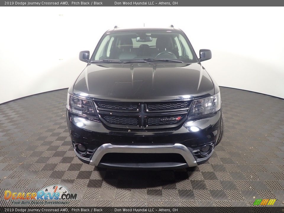 2019 Dodge Journey Crossroad AWD Pitch Black / Black Photo #5