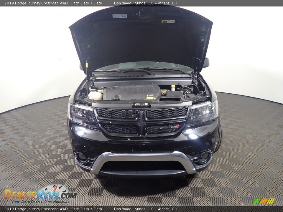 2019 Dodge Journey Crossroad AWD Pitch Black / Black Photo #6