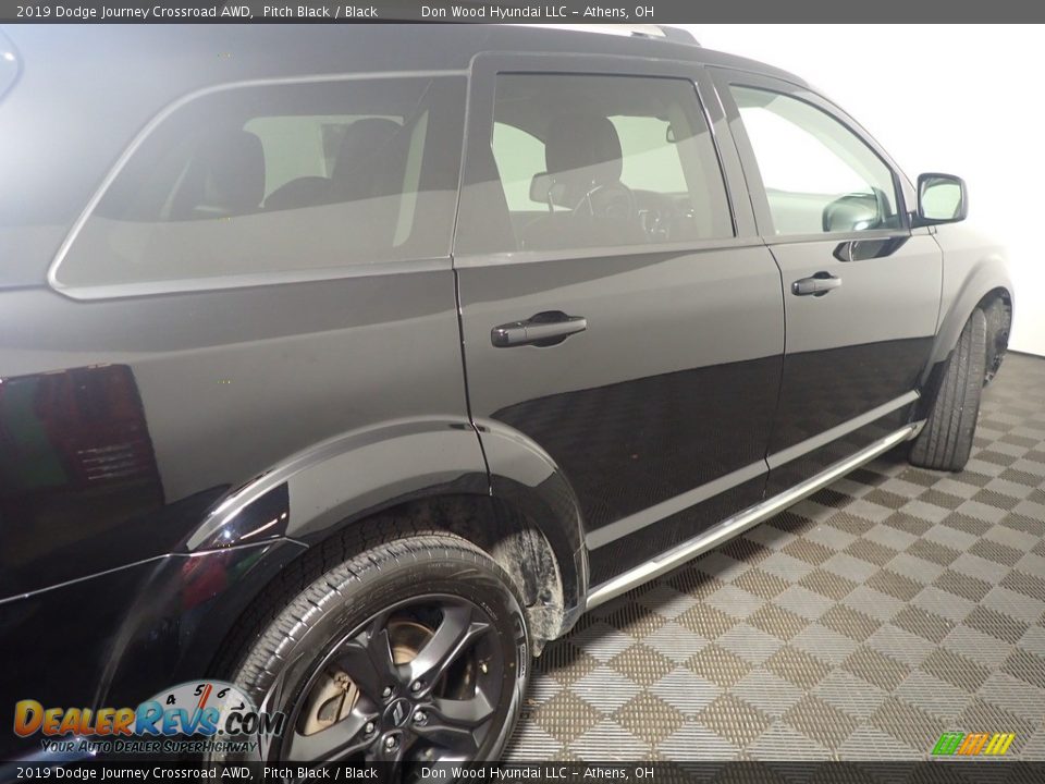 2019 Dodge Journey Crossroad AWD Pitch Black / Black Photo #19