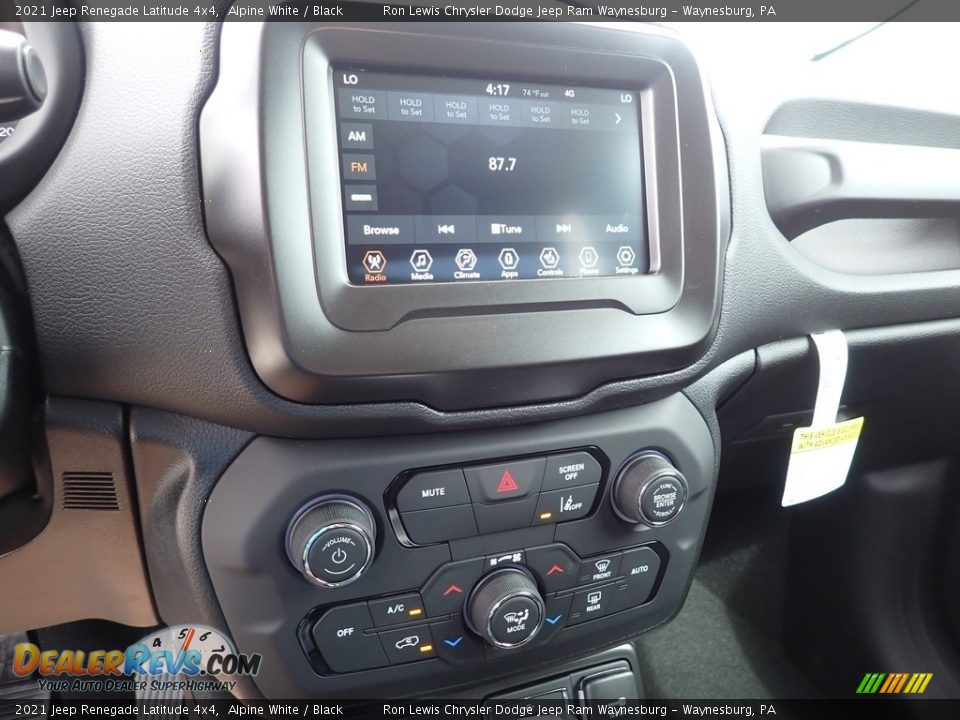 2021 Jeep Renegade Latitude 4x4 Alpine White / Black Photo #20