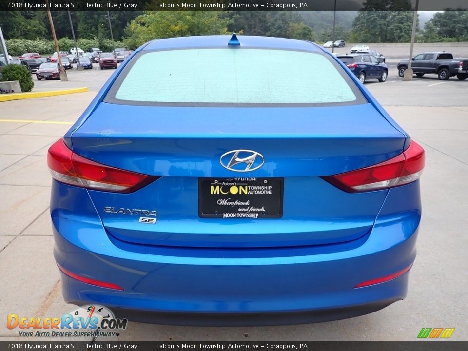 2018 Hyundai Elantra SE Electric Blue / Gray Photo #3