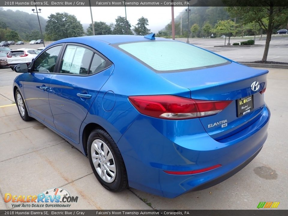 2018 Hyundai Elantra SE Electric Blue / Gray Photo #4