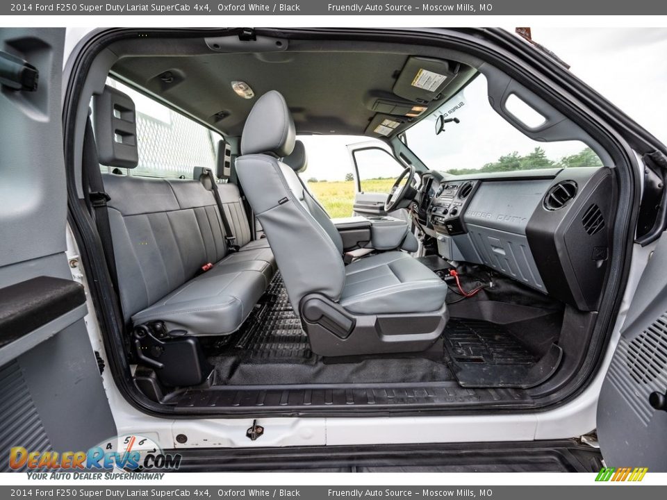 2014 Ford F250 Super Duty Lariat SuperCab 4x4 Oxford White / Black Photo #26