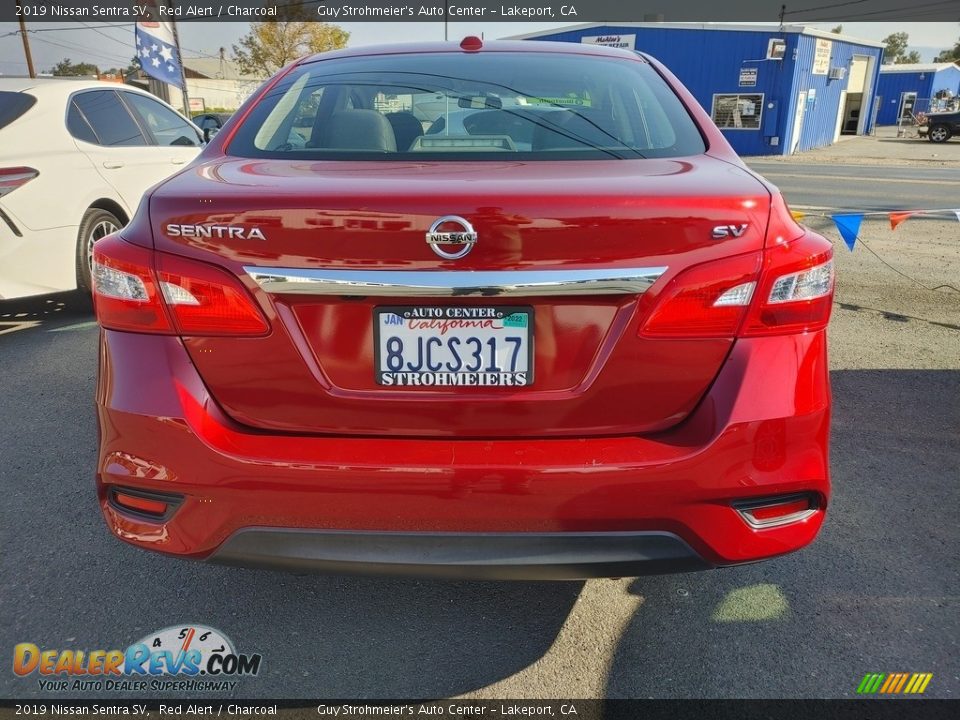 2019 Nissan Sentra SV Red Alert / Charcoal Photo #5