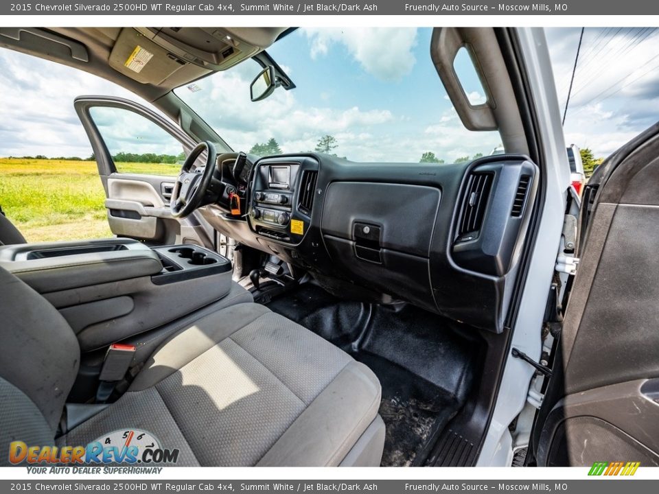 2015 Chevrolet Silverado 2500HD WT Regular Cab 4x4 Summit White / Jet Black/Dark Ash Photo #24