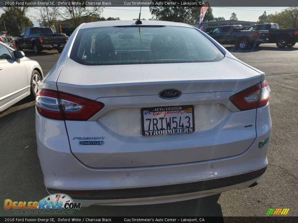 2016 Ford Fusion Energi SE Oxford White / Charcoal Black Photo #5