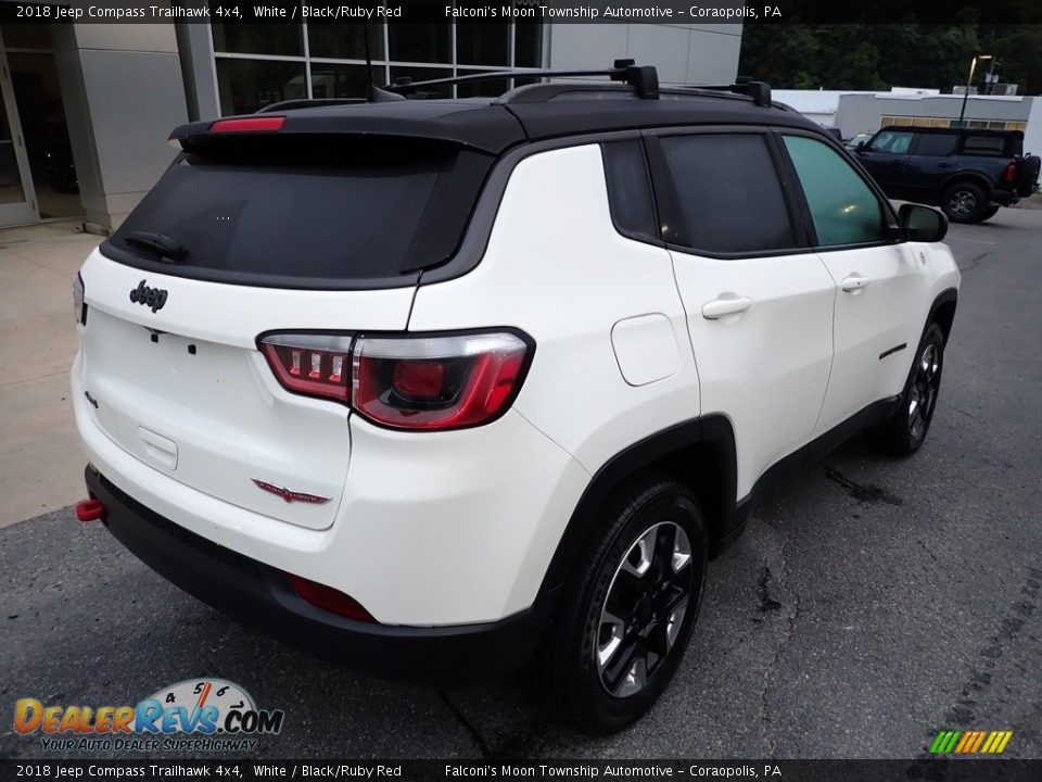 2018 Jeep Compass Trailhawk 4x4 White / Black/Ruby Red Photo #2