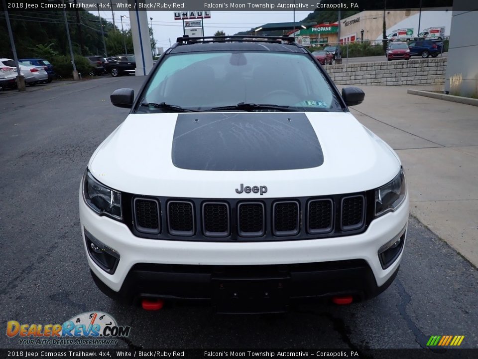 2018 Jeep Compass Trailhawk 4x4 White / Black/Ruby Red Photo #8