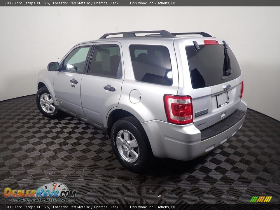 2012 Ford Escape XLT V6 Toreador Red Metallic / Charcoal Black Photo #11