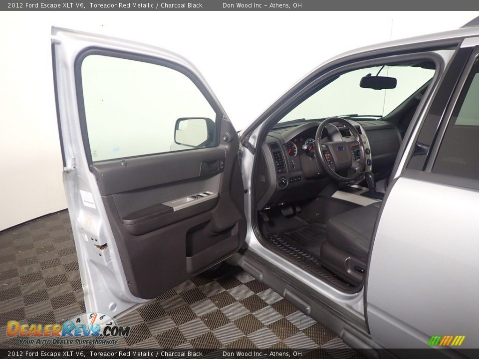 2012 Ford Escape XLT V6 Toreador Red Metallic / Charcoal Black Photo #19