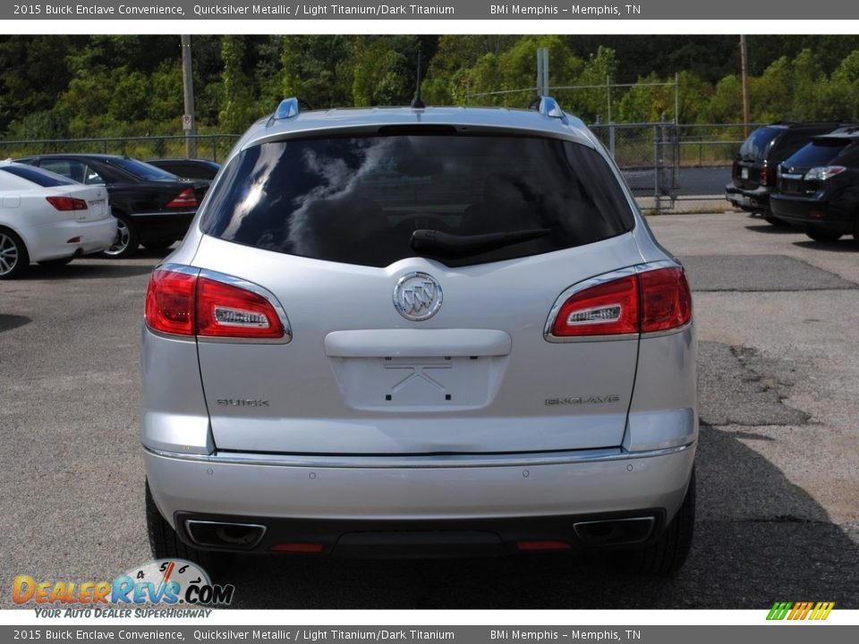 2015 Buick Enclave Convenience Quicksilver Metallic / Light Titanium/Dark Titanium Photo #4