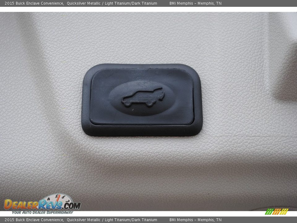 2015 Buick Enclave Convenience Quicksilver Metallic / Light Titanium/Dark Titanium Photo #25