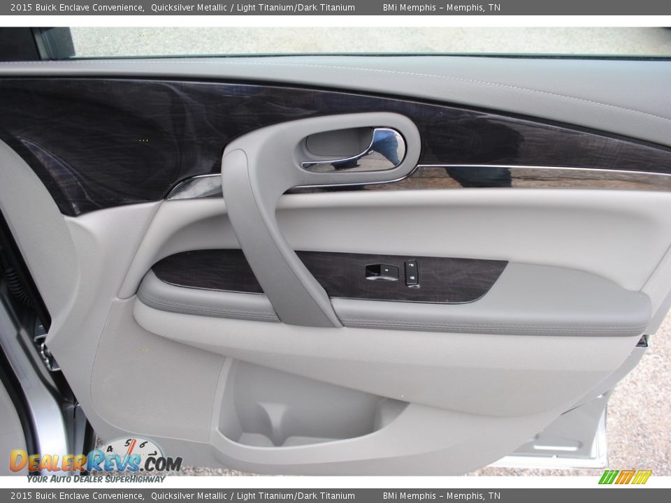 Door Panel of 2015 Buick Enclave Convenience Photo #28