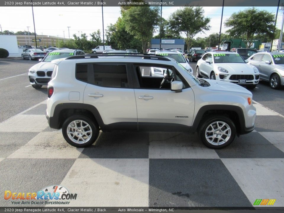 2020 Jeep Renegade Latitude 4x4 Glacier Metallic / Black Photo #3