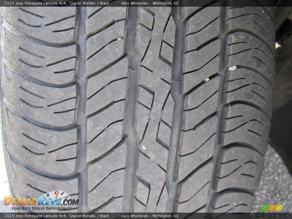 2020 Jeep Renegade Latitude 4x4 Glacier Metallic / Black Photo #9