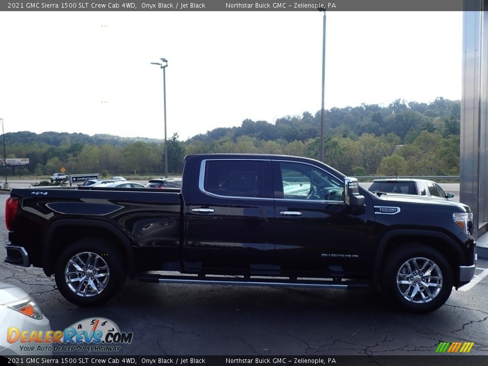 2021 GMC Sierra 1500 SLT Crew Cab 4WD Onyx Black / Jet Black Photo #5