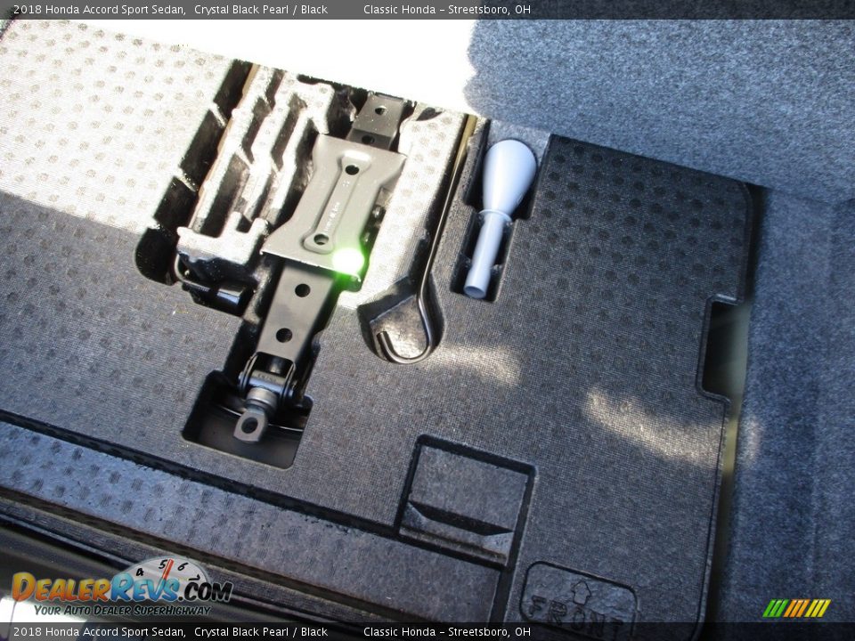 Tool Kit of 2018 Honda Accord Sport Sedan Photo #14