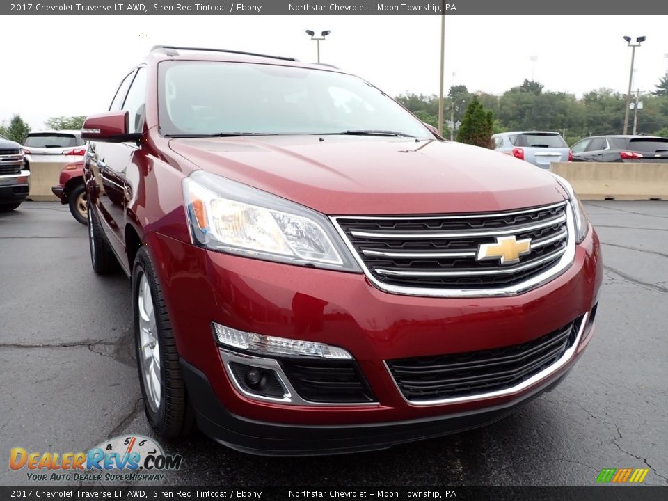 2017 Chevrolet Traverse LT AWD Siren Red Tintcoat / Ebony Photo #11