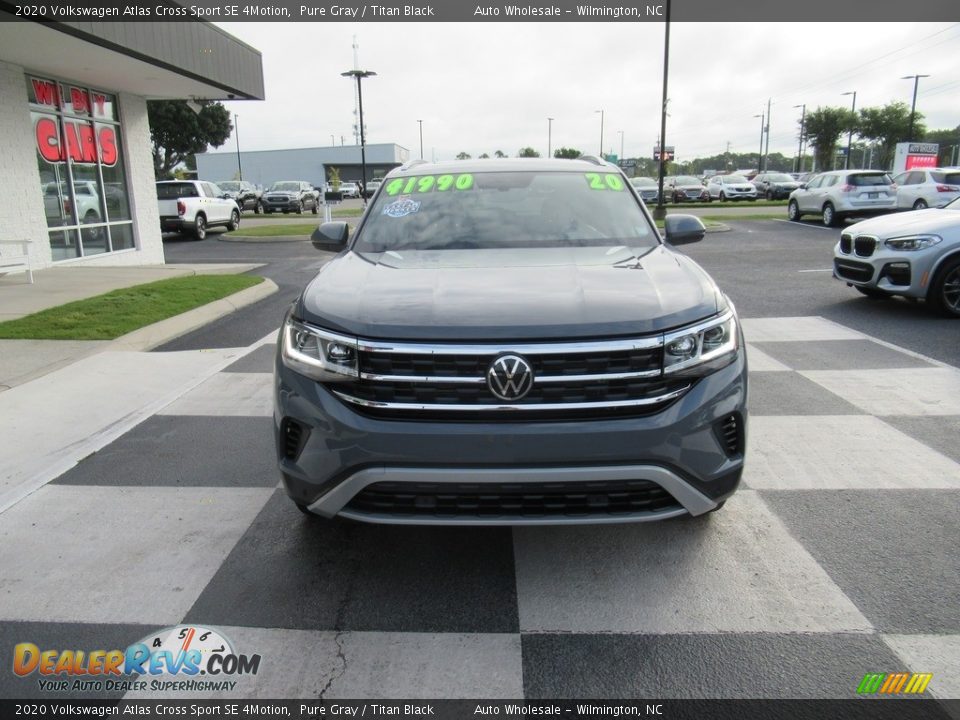 2020 Volkswagen Atlas Cross Sport SE 4Motion Pure Gray / Titan Black Photo #2